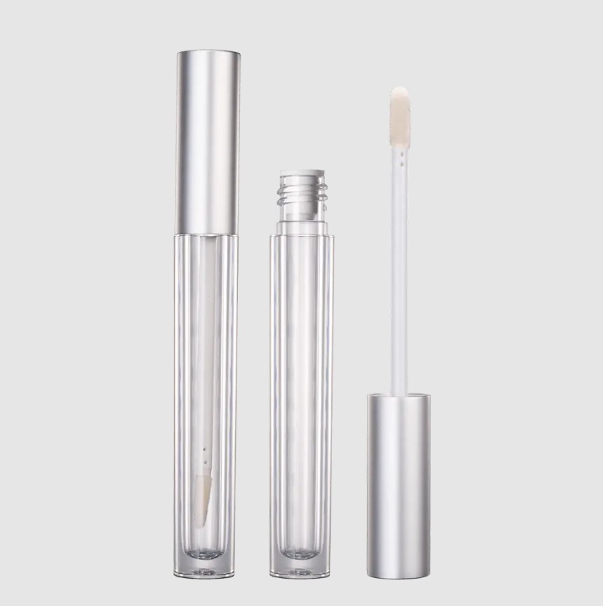 Quelle est la durabilité des tubes de brillant à lèvres ?